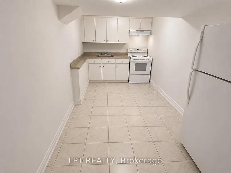 51 Windermere Ct — Photo 1