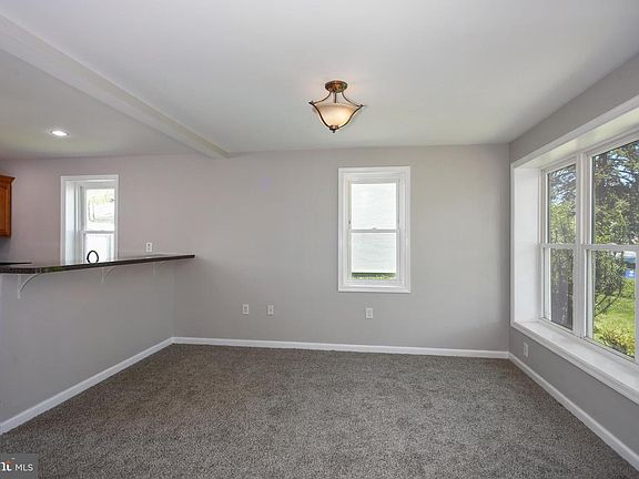 5th image of 8714 Wissahickon Ave