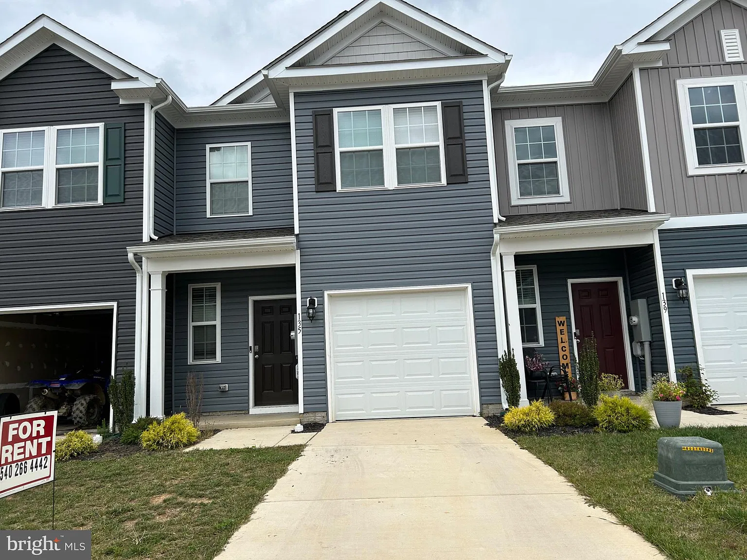 3 bed, 2.5 bath, 1500 sqft, $1,750 — Photo 1