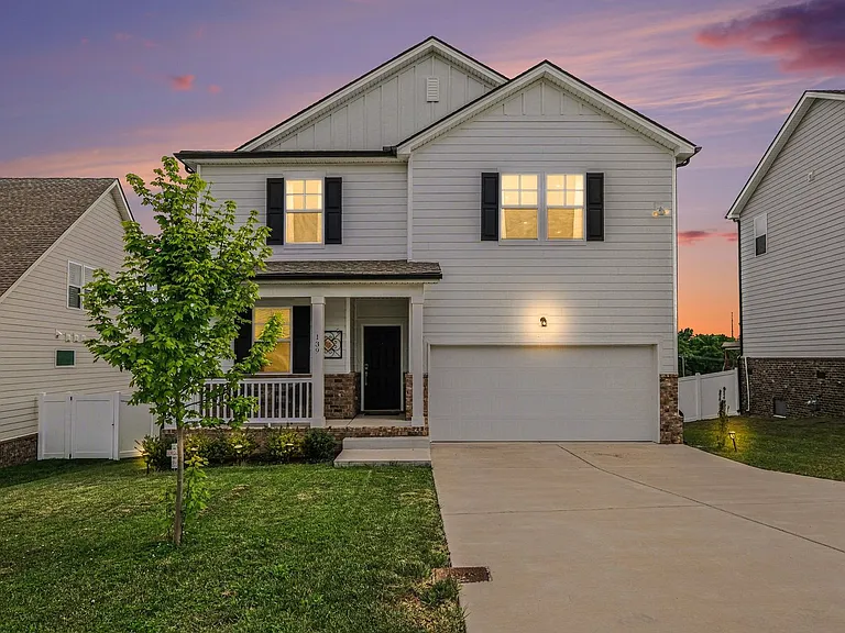 139 Millbrook Dr — Photo 3