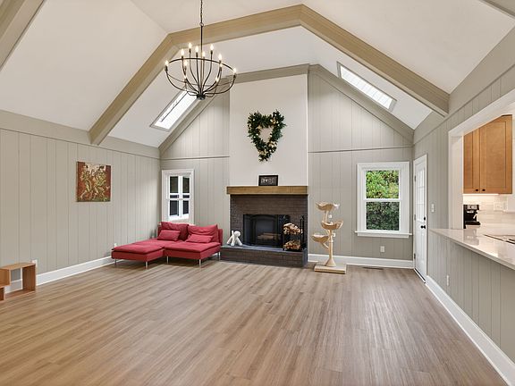 5th image of 7125 Grayfalcon Dr