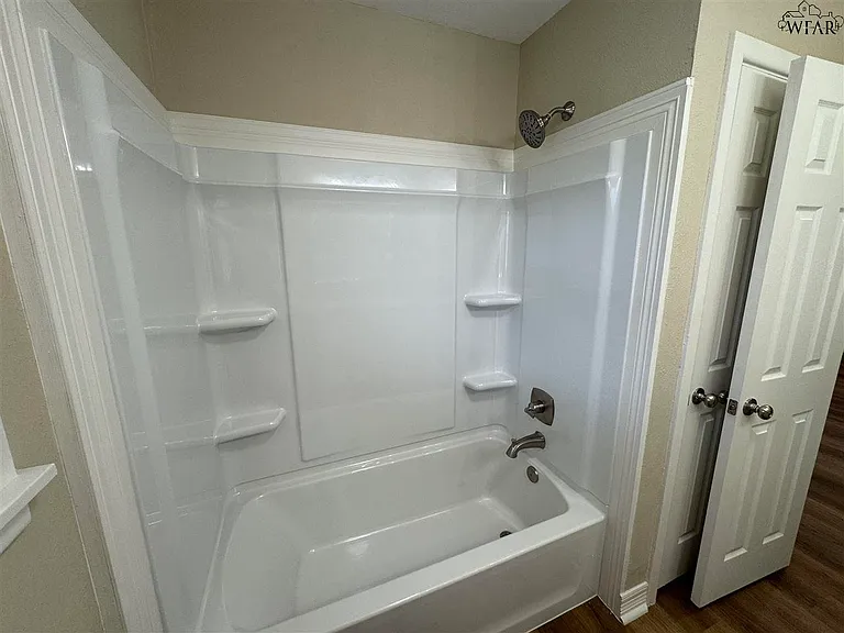 1681 Speedway Ave — Photo 9