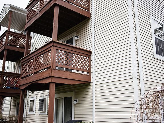 4th image of 1304 Cedarwood Dr APT A2