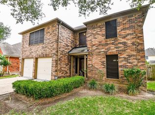 2419 Gallant Fox Dr, Stafford, TX 77477