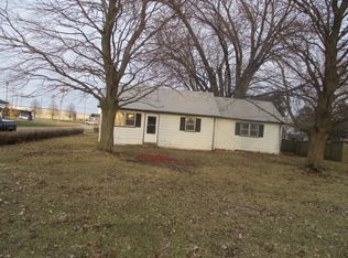 413 N Benton St, Winnebago, IL 61088