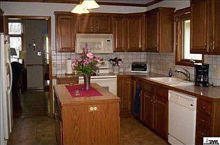3rd image of 2429 SW Kings Ct