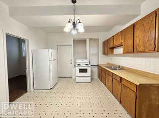 2319 N Kedzie Blvd #2, Chicago, IL 60647