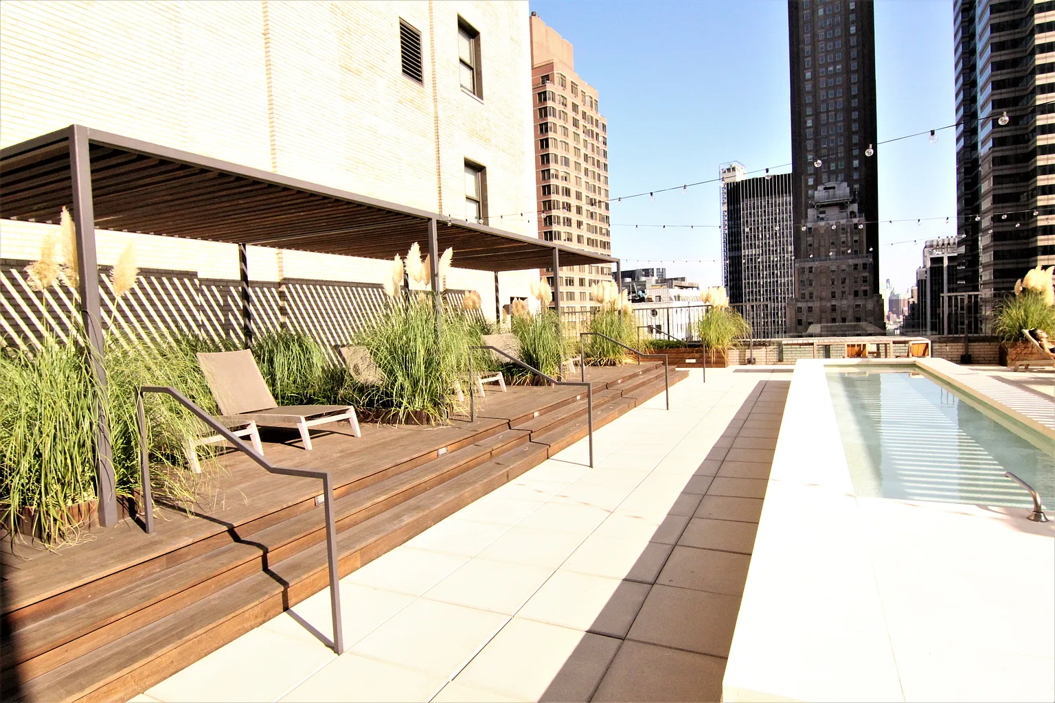 20 Pine St APT 612 photo 1