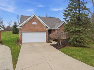 737 Elmwood Point, Aurora, OH 44202