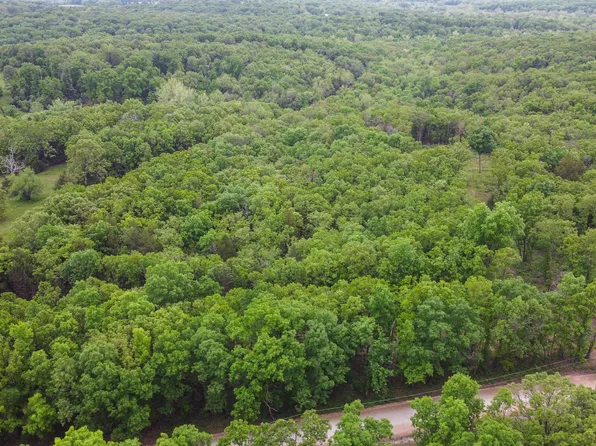 000 County Road 365 Loop, Urbana, MO 65767