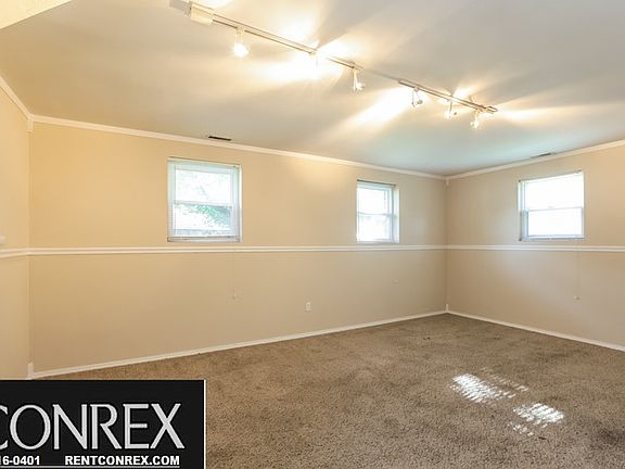 4th image of 3632 N Brentwood Ave