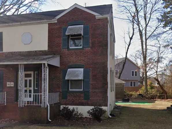 20 Armstrong St #1, South Bound Brook, NJ 08880