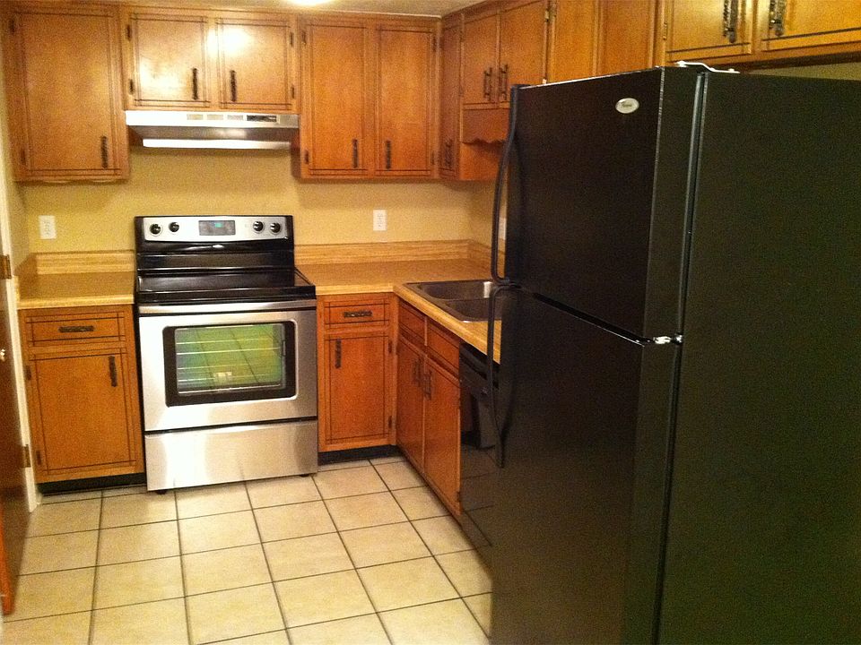 2nd image of 1411 Pullen Rd APT E