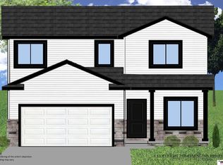10526 S 76th St, Lincoln, NE 68516