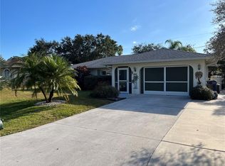 905 Cumberland Rd, Venice, FL 34293