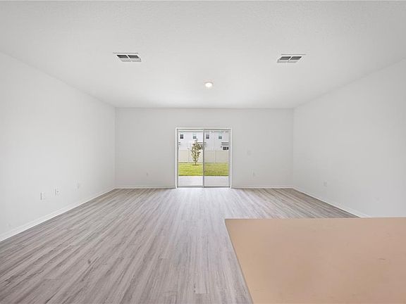 3rd image of 4348 Butterscotch Cir