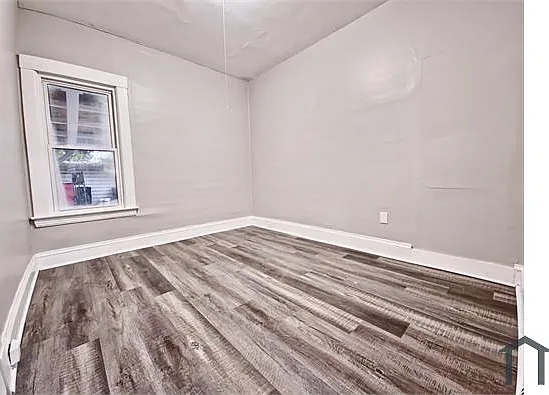 4321 Storer Ave — Photo 6