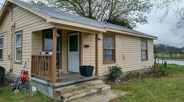 1st image of 1609 E Avenue G