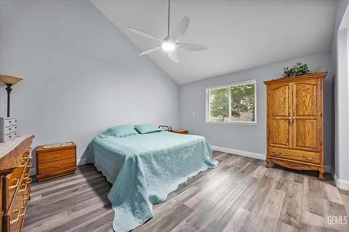 8917 Worrell Ct — Photo 13