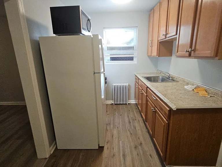 8320 Roanoke Ave — Photo 14