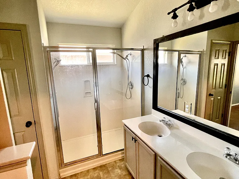 659 Tom Kemp Dr — Photo 16