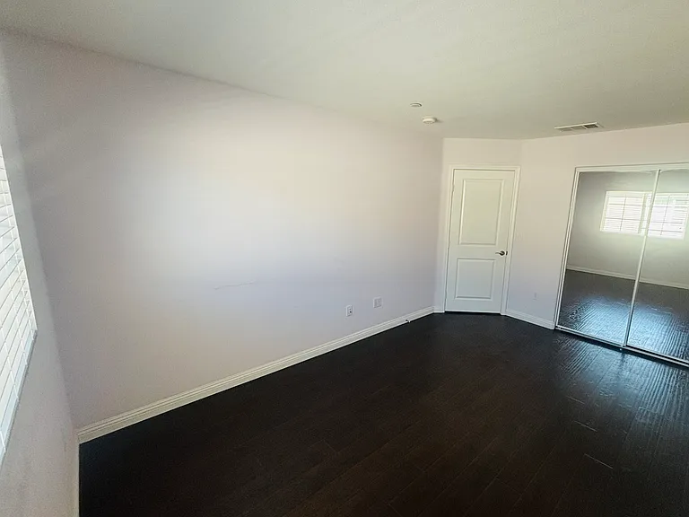 1411 Lomita Blvd #4 — Photo 17
