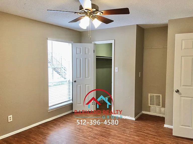 108 Uhland — Photo 11