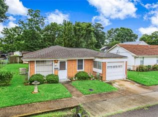 214 Mary St, Norco, LA 70079