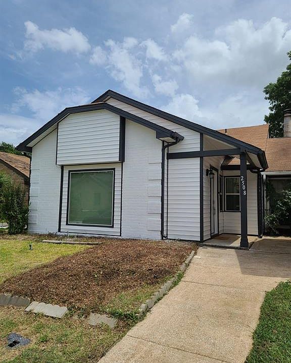 1st image of 2508 Sunflower Dr