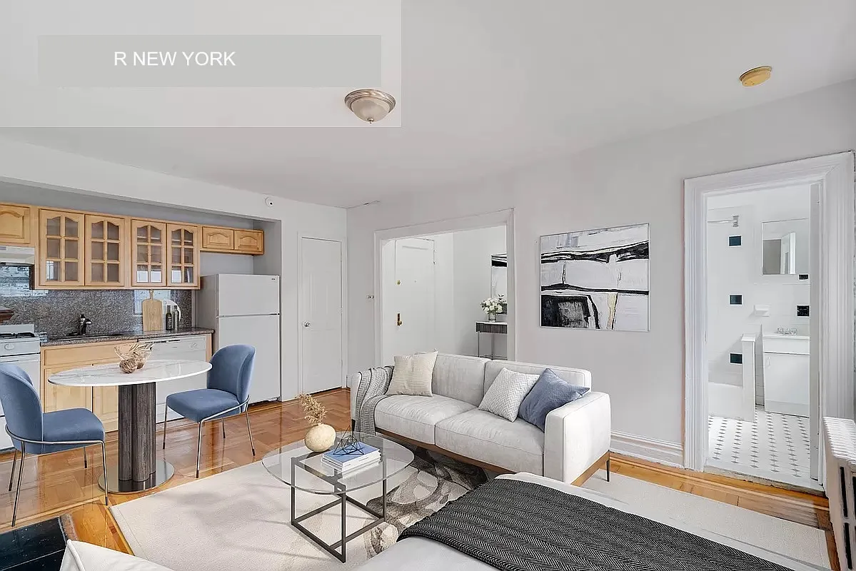 378 Bleecker Street — Photo 3