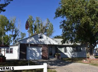 105 W Carroll St, Henry, NE 69358