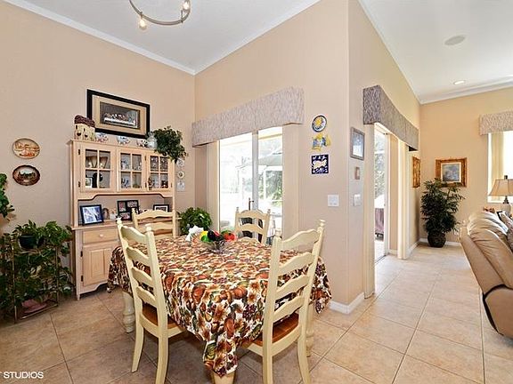 4th image of 27125 Fern Glade Ct