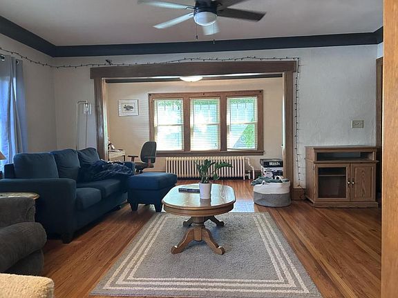 3rd image of 1721 Randolph Ave