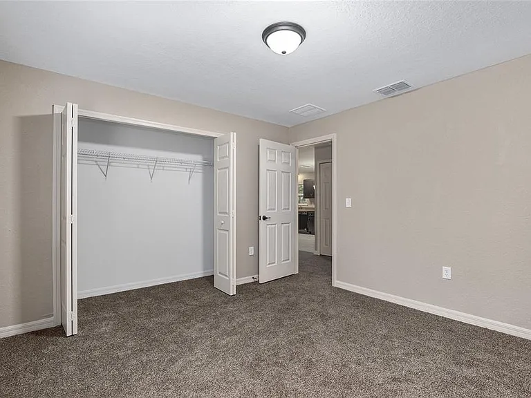 5587 NW 62nd Ave — Photo 20