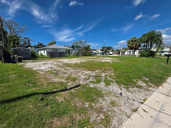 3rd image of 14268 N BAYSHORE DRIVE LOT 13