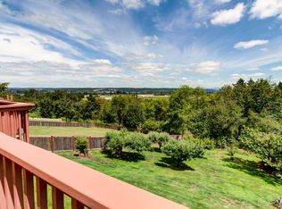 5817 51st Avenue Ct E, Tacoma, WA 98443