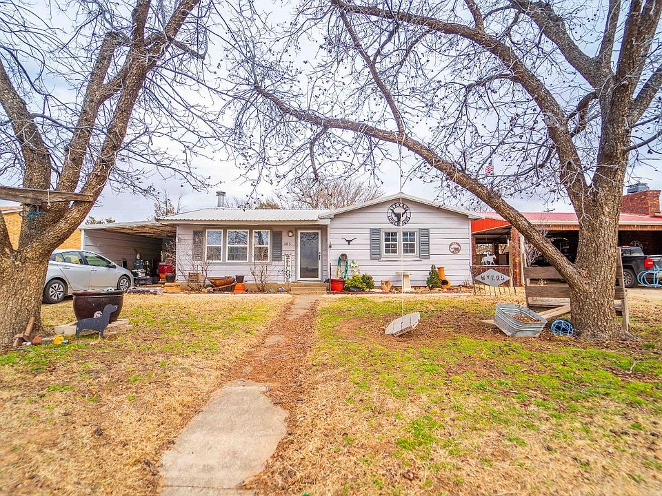 303 8th St, Lockney, TX 79241 MLS 202408316 Zillow