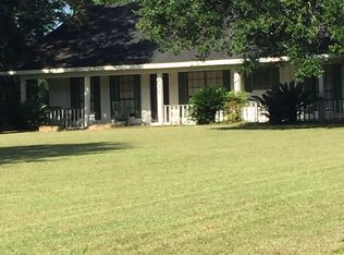 237 Beau Bassin Rd, Lafayette, LA 70507
