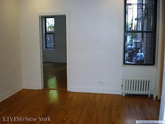 Rented by Living New York | media 8