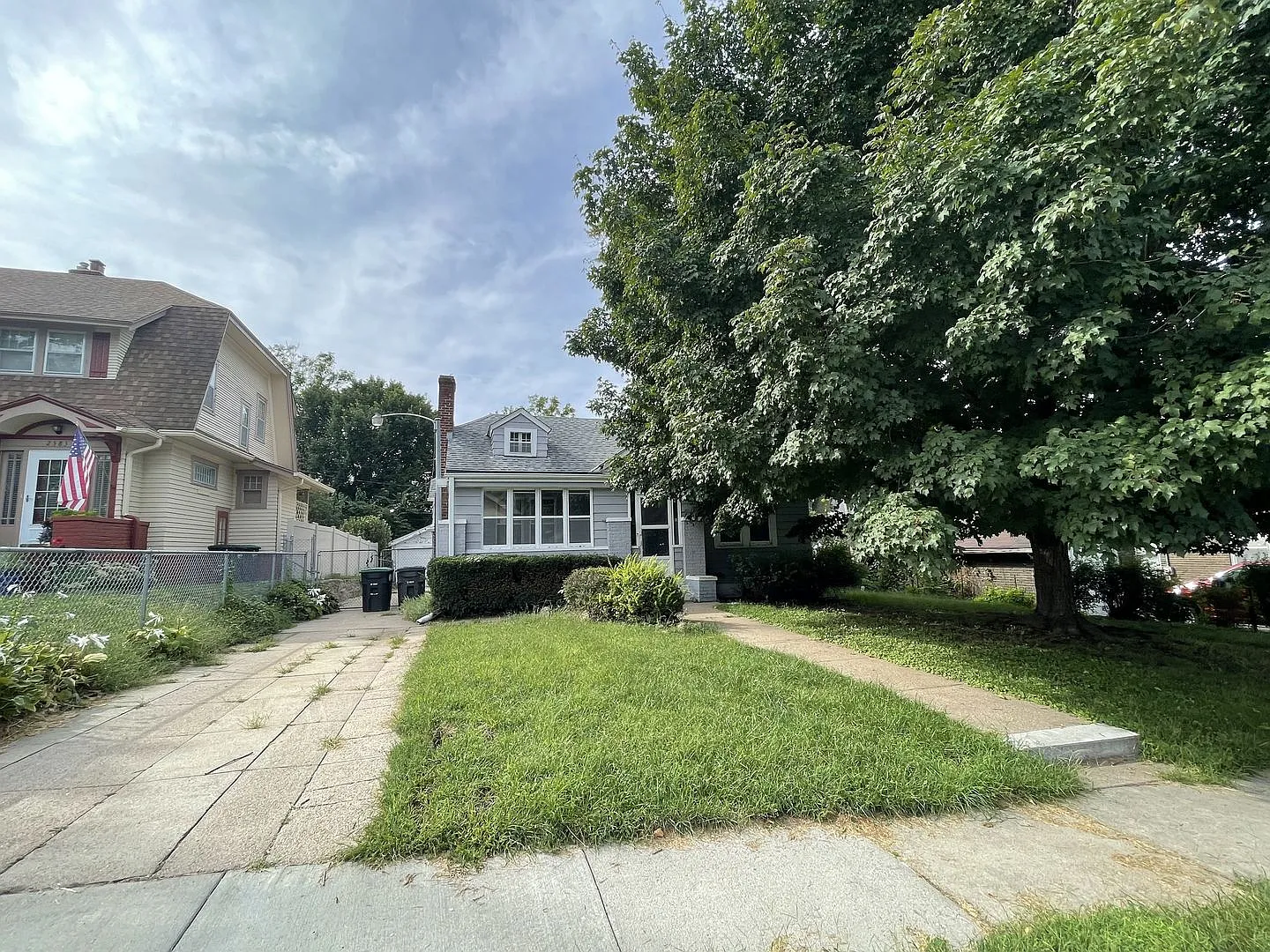 2587 Titus Ave 3 Bed/1.5 Bath in Minne Lusa | Fireplace, Original Hardwoods, Detached Garage — Photo 1