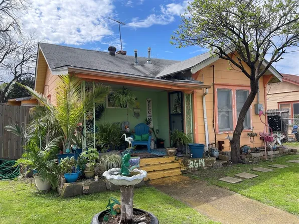 2614 W Brooklyn Ave, Dallas, TX 75211