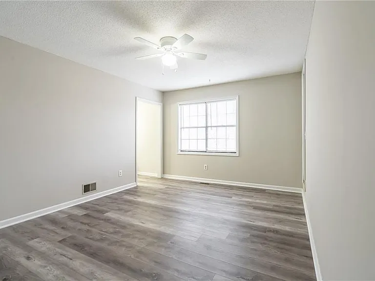4050 Sand Wedge Cir NW — Photo 13