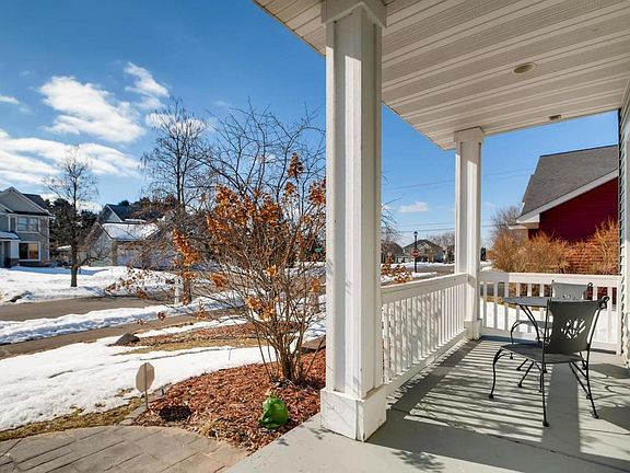 4th image of 11028 Eagle View Blvd