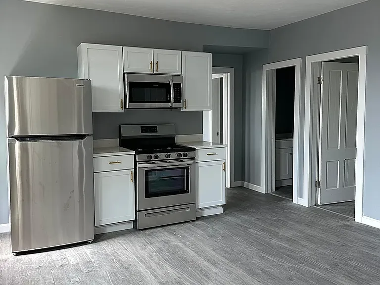 42 Merrifield St #3 — Photo 5