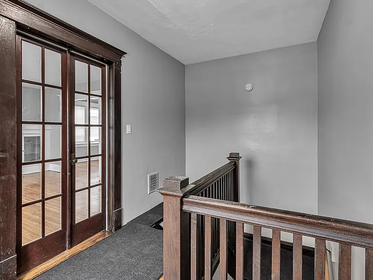 49 Virgil Ave — Photo 12
