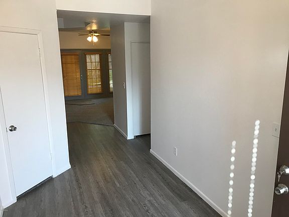 3rd image of 2315 W Union Hills Dr APT 111