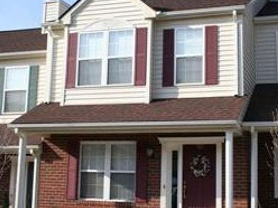 1st image of 515 Tall Oak Blvd