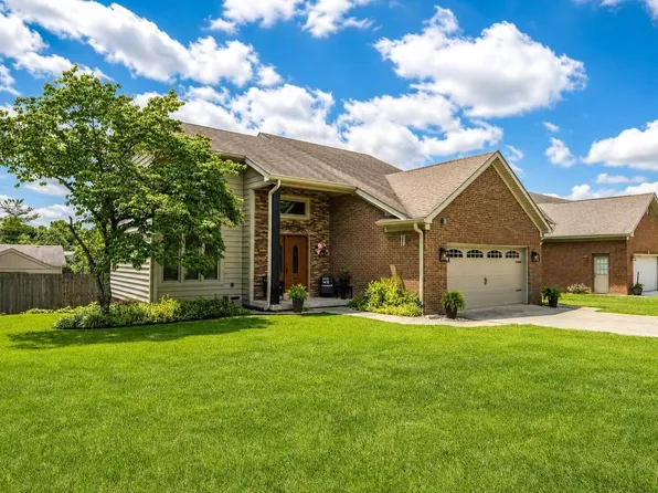 111 Westridge Ln, Paris, KY 40361