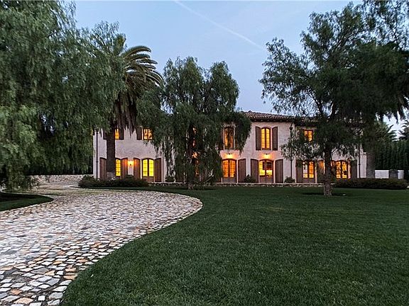 4th image of 4095 Calle Isabella