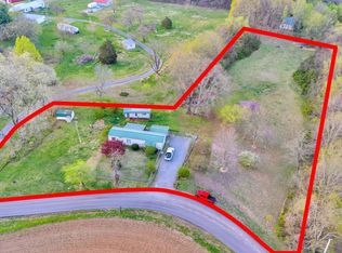 432 Crafton Rd, Portland, TN 37148